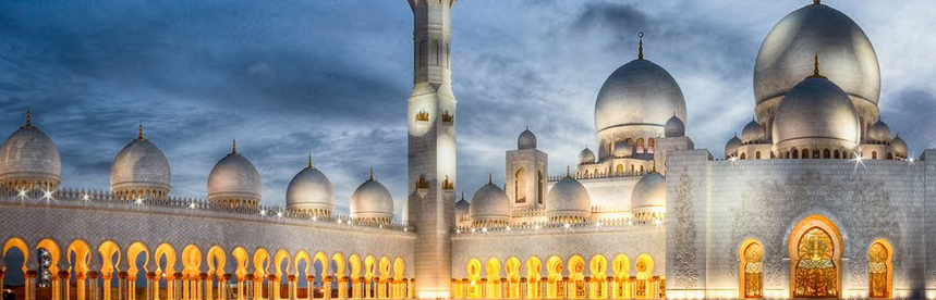 In this film renowned art commentator Waldemar Januszczak makes an epic journey of discovery across the Muslim world, revealing awe-inspiring architecture and art objects that evoke the history of Islam. 