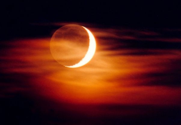 How should we welcome the Holy Month as our beloved Prophet (peace be upon him) did?